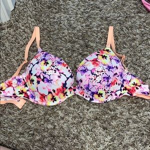 Victoria Secret bra